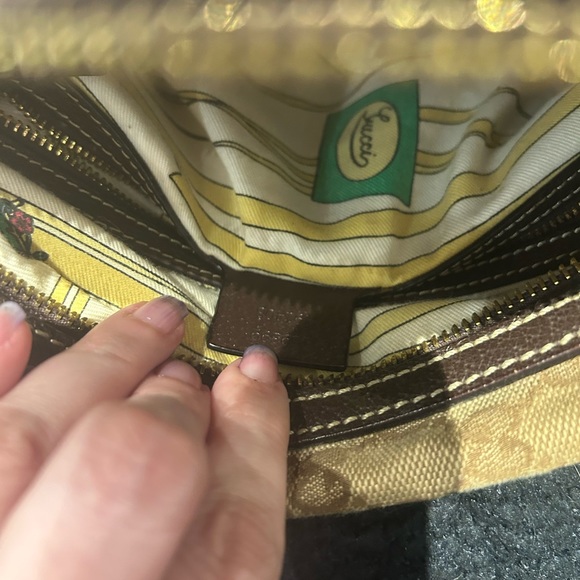 Gucci GG Monogram Wave Boston
Brown - Picture 9 of 11